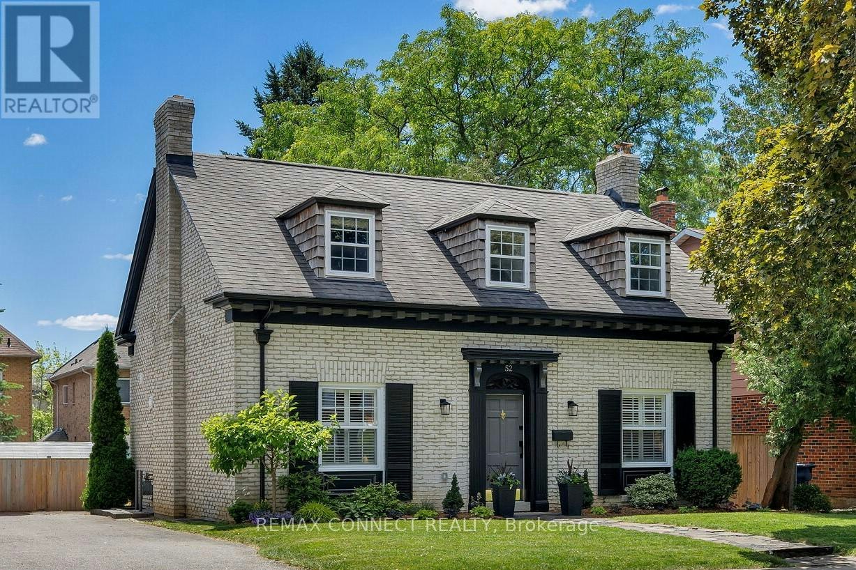52 Angus Drive, Toronto, ON, M2J 2X1