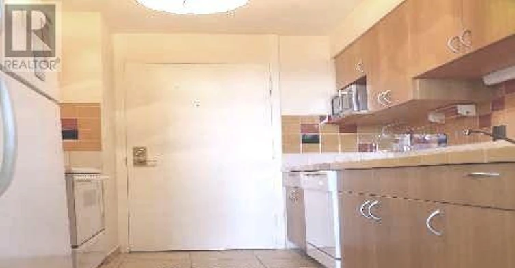 2402-135 Antibes Drive, Toronto, ON, M2R 2Z1 - 7