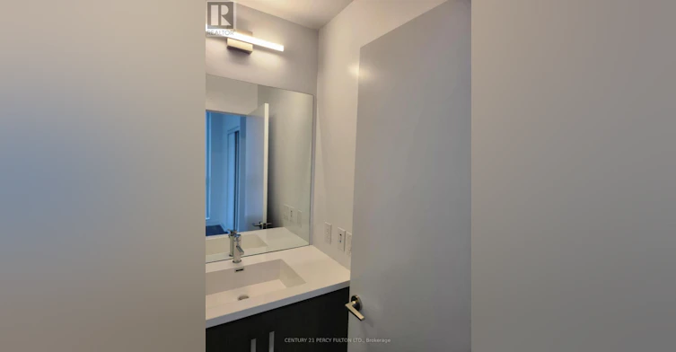 512-10 Honeycrisp Crescent, Vaughan, ON, L4K 0M7 - 6