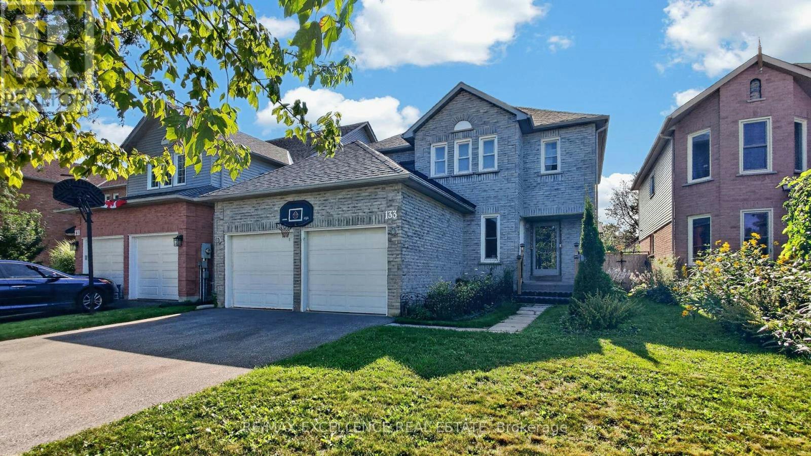133 Cardinal Street, Barrie, ON, L4M 6G2