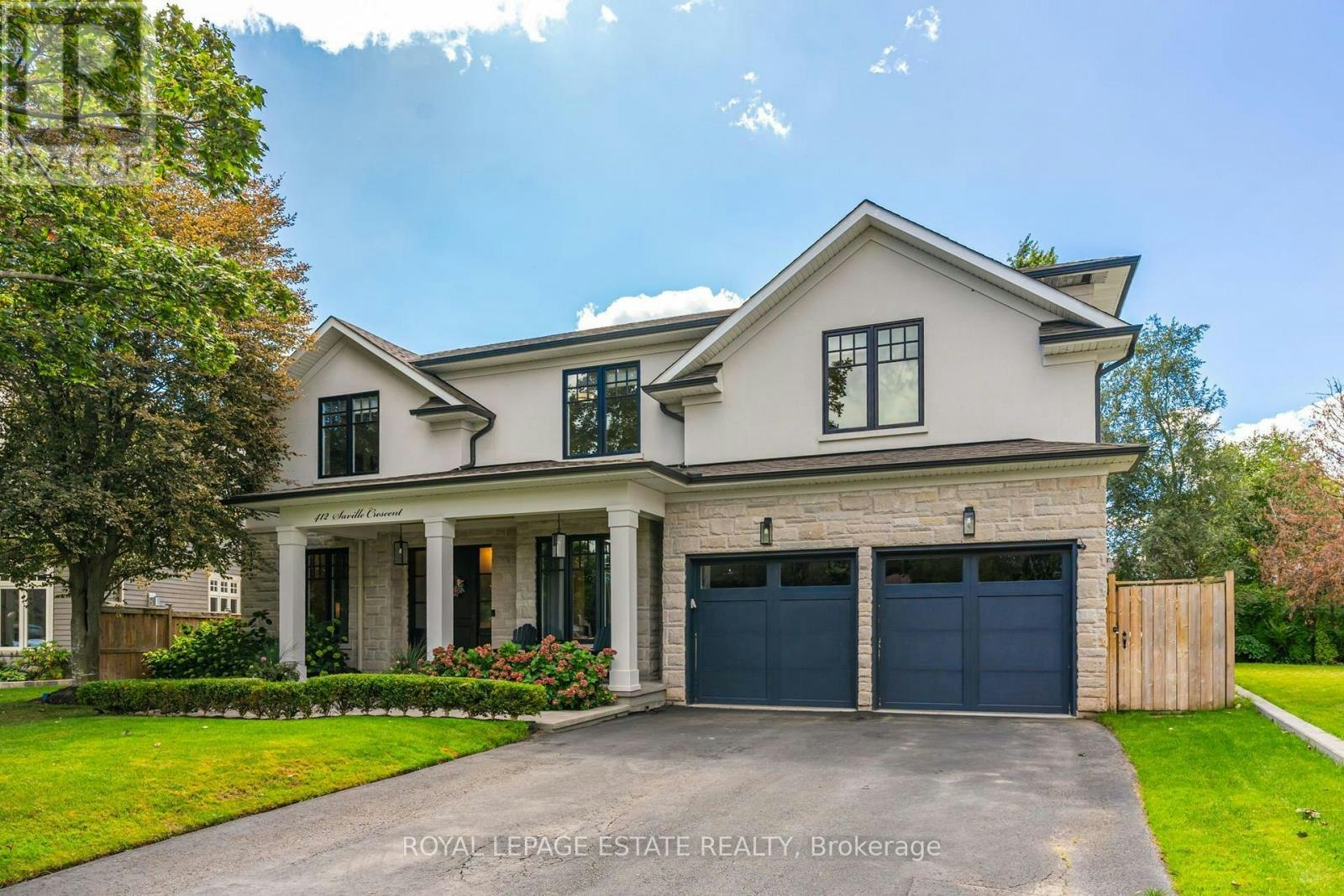 412 Saville Crescent, Oakville, ON, L6L 3T8
