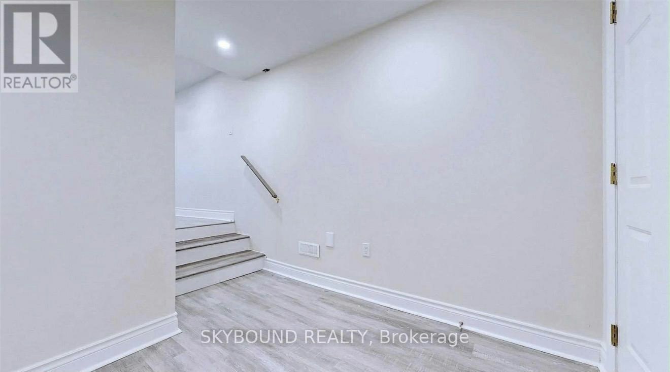 BASEMENT-3461 Park Heights Way, Mississauga, ON, L5M 0V5 - 9