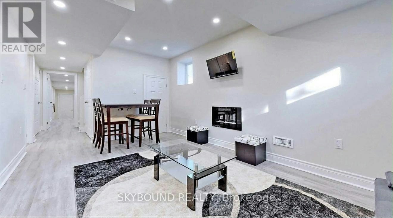 BASEMENT-3461 Park Heights Way, Mississauga, ON, L5M 0V5 - 2