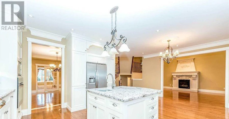 2855 Westoak Trails Boulevard, Oakville, ON, L6M 0H9 - 4