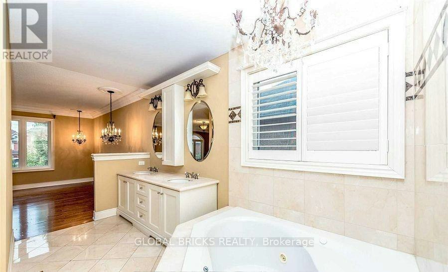2855 Westoak Trails Boulevard, Oakville, ON, L6M 0H9 - 9
