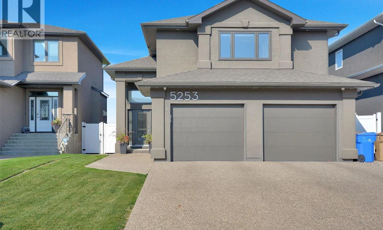 5253 Snowbirds Crescent