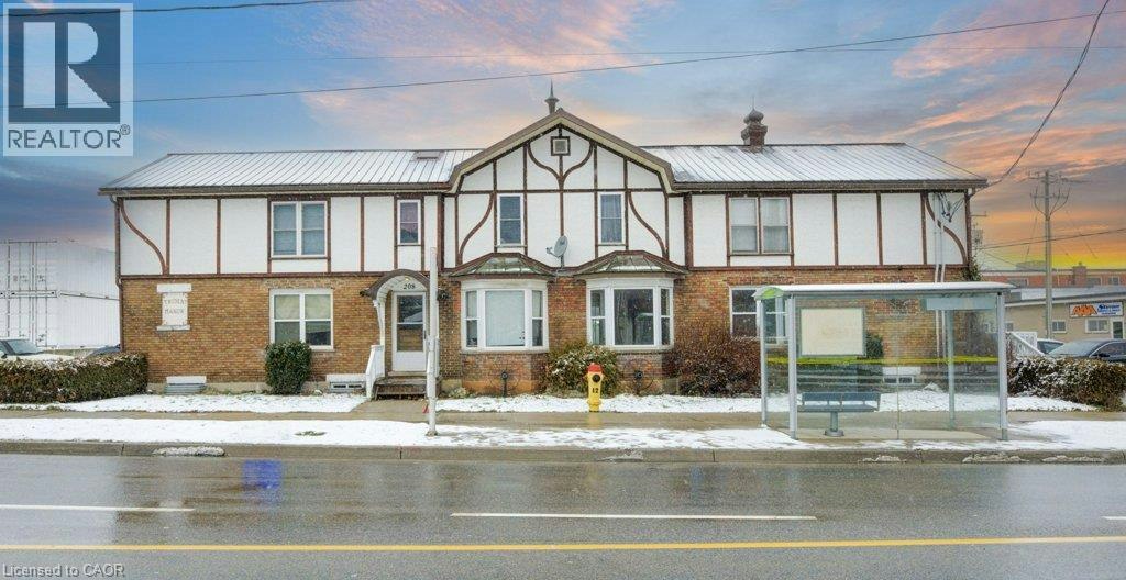 1-204 Ottawa Street S, Kitchener, ON, N2G 3T4 - 7