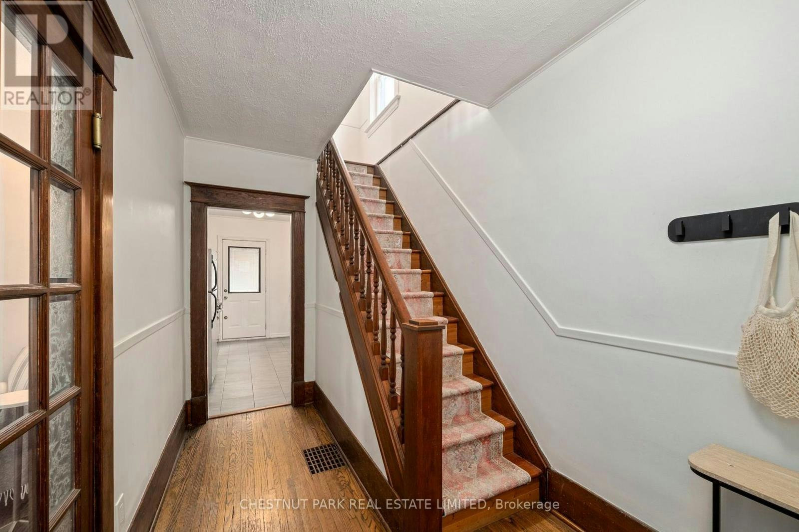 94 Briscoe Street E, London, ON, N6C 1X2 - 5