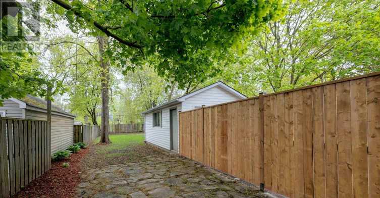 94 Briscoe Street E, London, ON, N6C 1X2 - 19