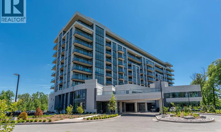 608-7711 Green Vista