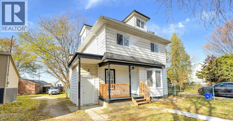 UPPER-3076 Sandwich, Windsor, ON, N9C 1A4 - 3