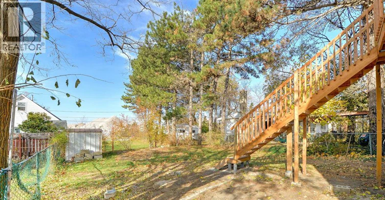 UPPER-3076 Sandwich, Windsor, ON, N9C 1A4 - 17