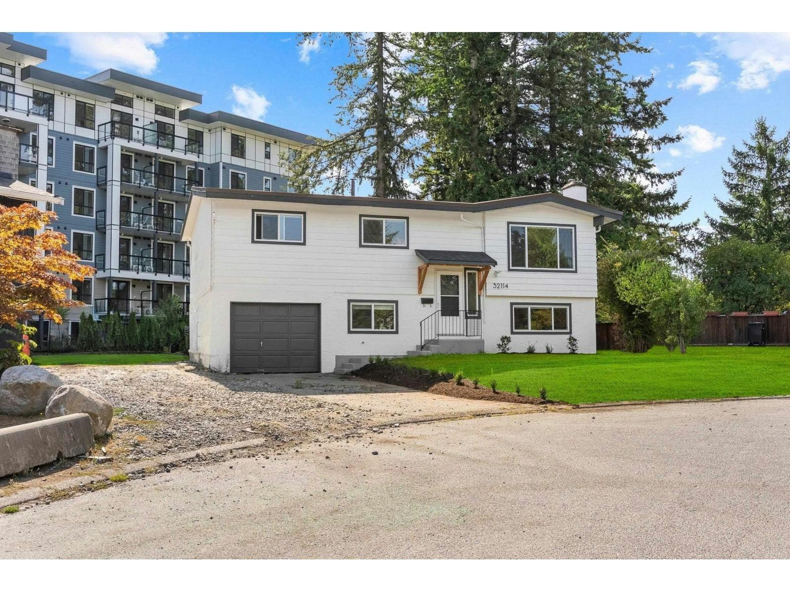 32114 Mouat Drive, Abbotsford, BC, V2T 4G6