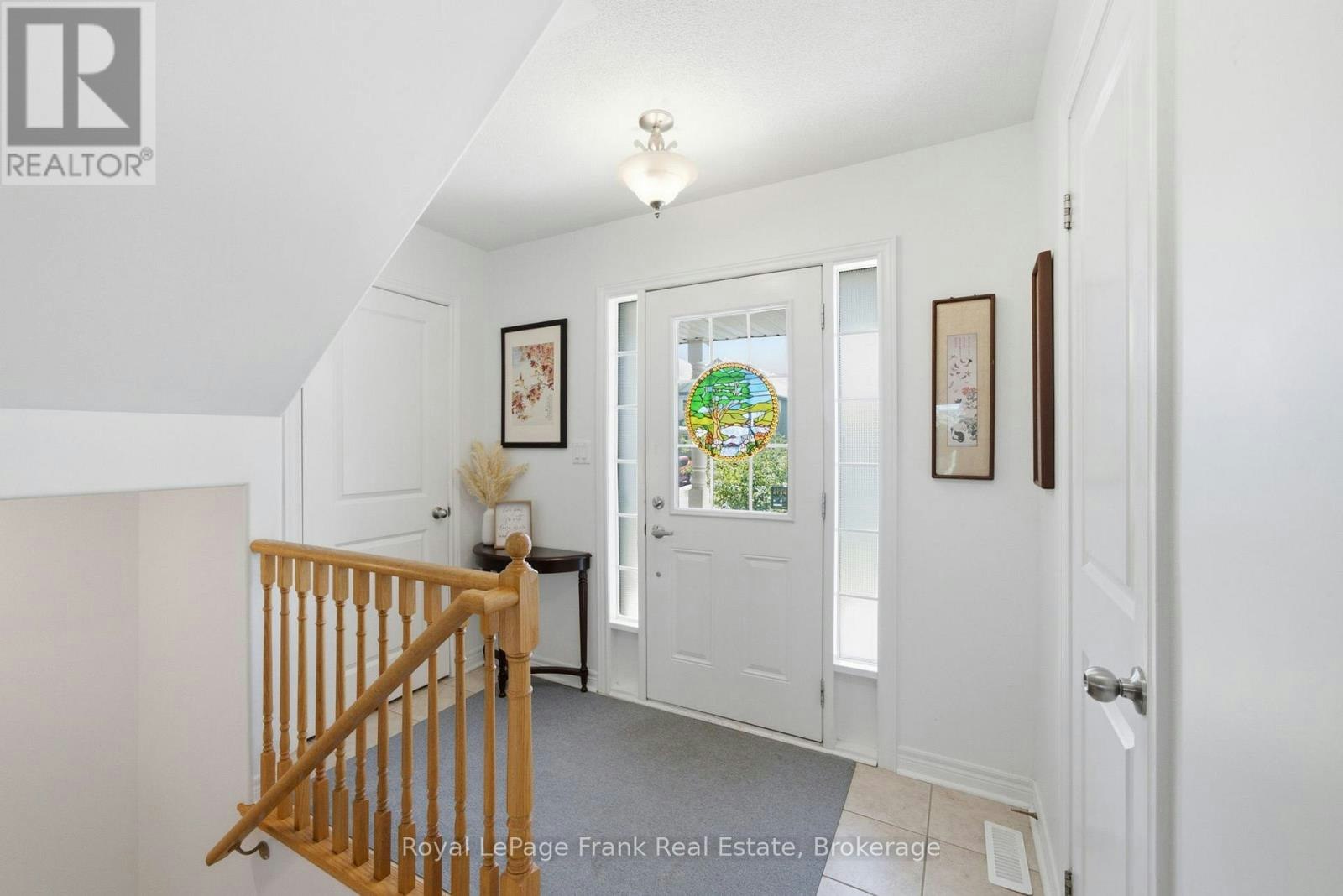 26 Fallingbrook Crescent, Kawartha Lakes, ON, K9V 0B3 - 5