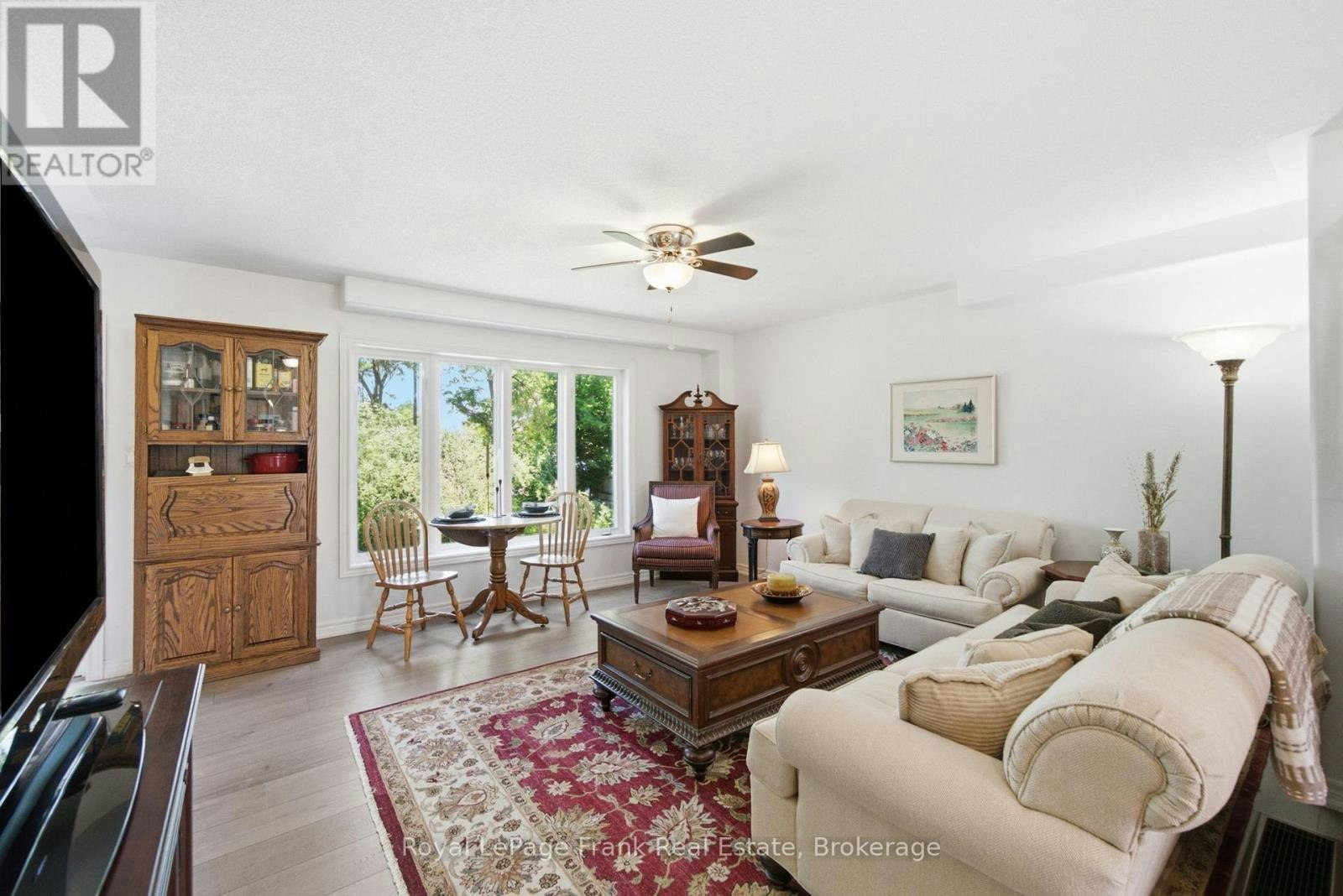 26 Fallingbrook Crescent, Kawartha Lakes, ON, K9V 0B3 - 7
