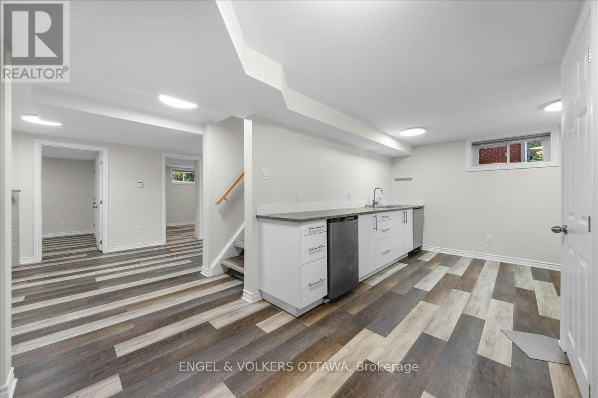 B-616 Browning Avenue, Ottawa, ON, K1G 0T9 - 8