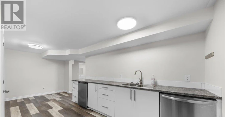 B-616 Browning Avenue, Ottawa, ON, K1G 0T9 - 12