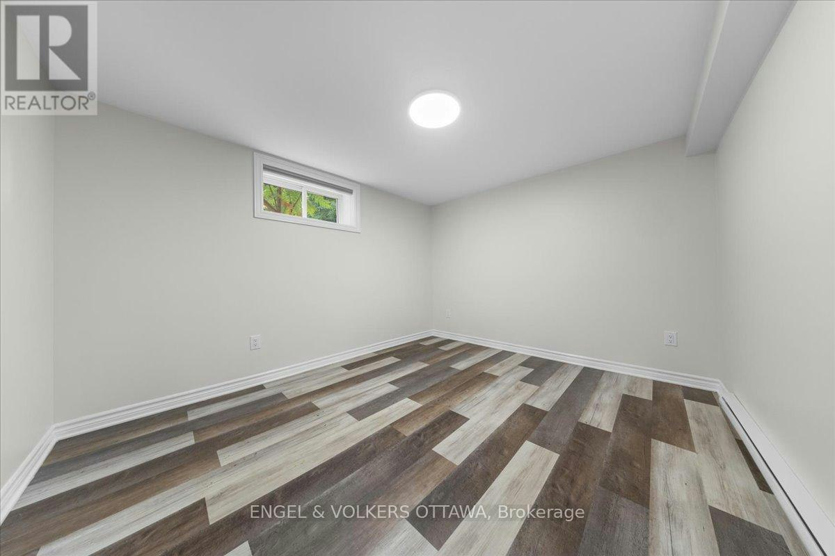 B-616 Browning Avenue, Ottawa, ON, K1G 0T9 - 18