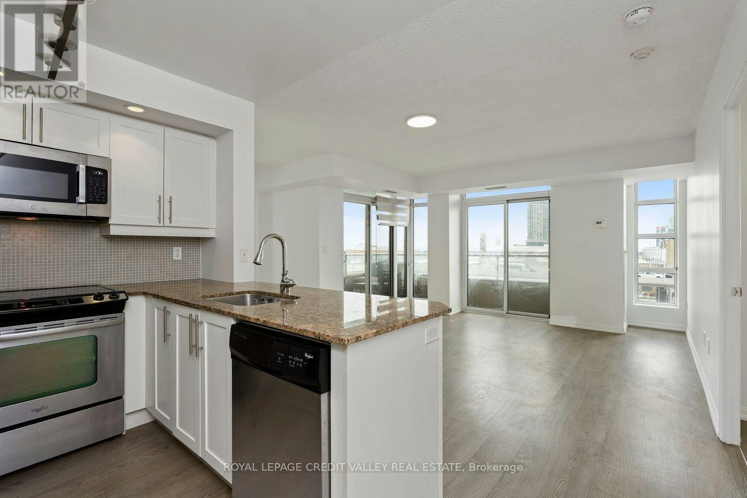 606-85 Liberty Street EAST, Toronto, ON, M6K 3R4 - 9