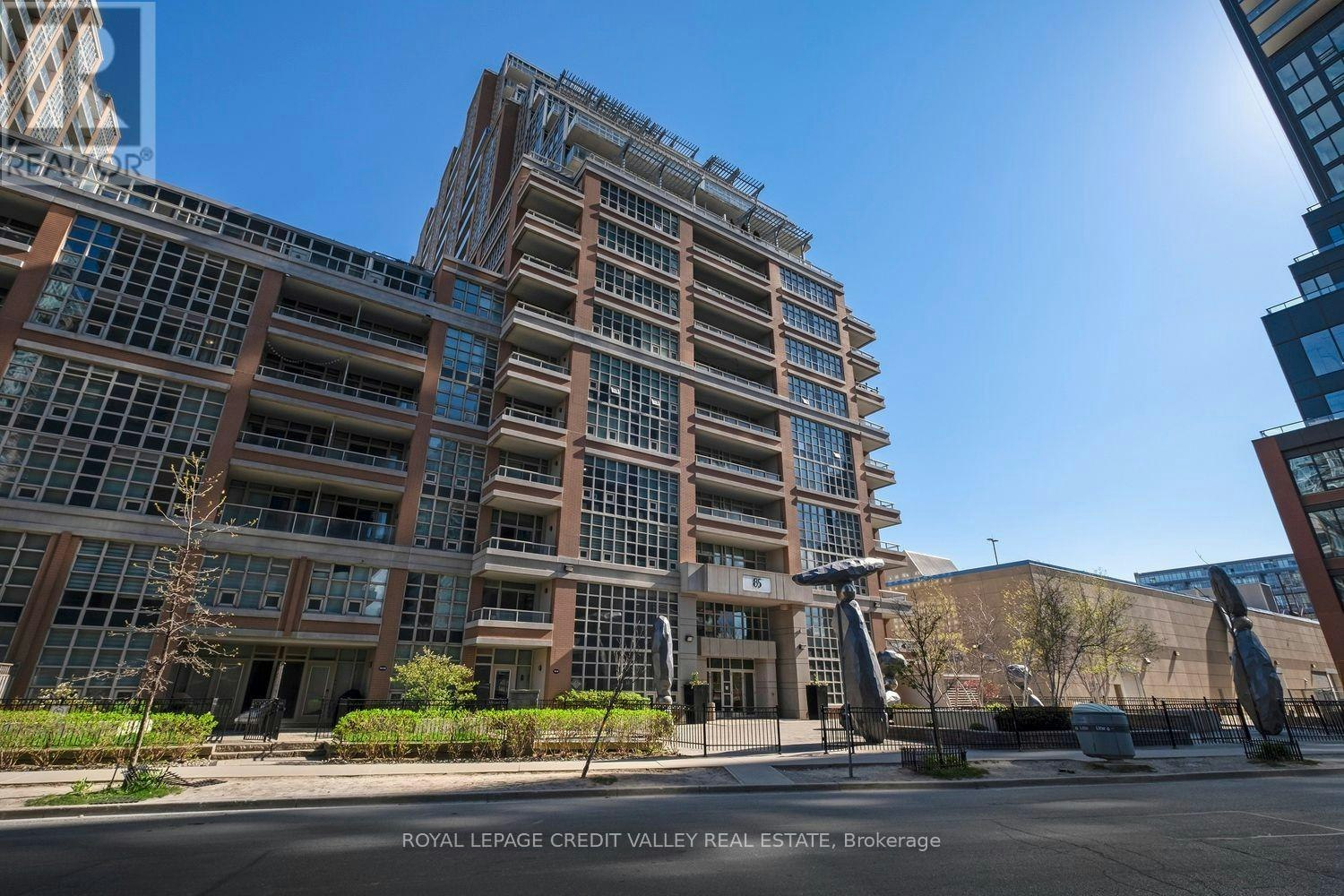 606-85 Liberty Street EAST, Toronto, ON, M6K 3R4