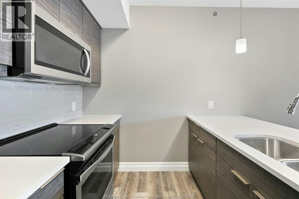 105-716 Brownstone, Lakeshore, ON, N9K 0C3 - 27