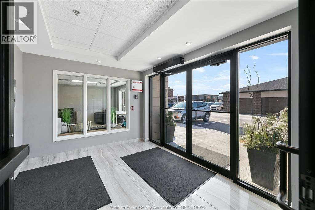 105-716 Brownstone, Lakeshore, ON, N9K 0C3 - 4