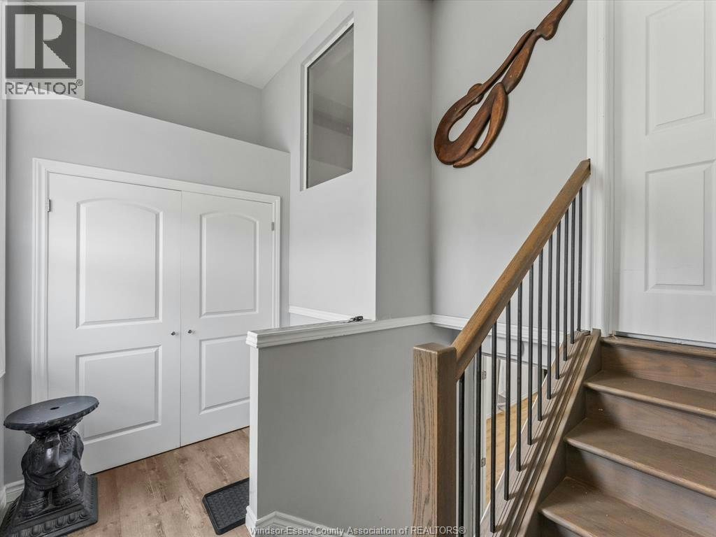 3137 Viola Crescent, Windsor, ON, N8N 0A1 - 3