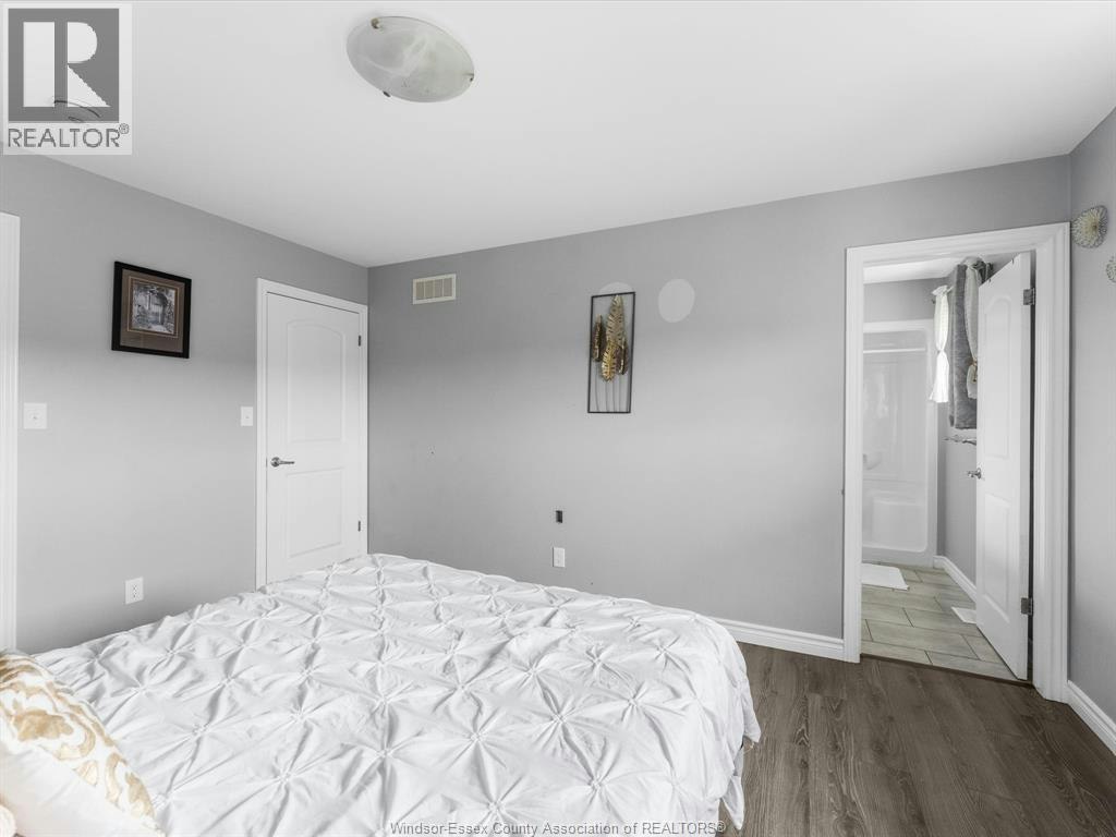 3137 Viola Crescent, Windsor, ON, N8N 0A1 - 14