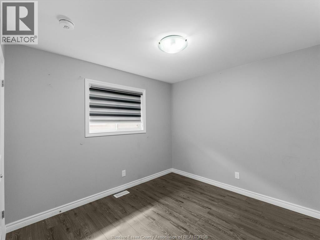 3137 Viola Crescent, Windsor, ON, N8N 0A1 - 17