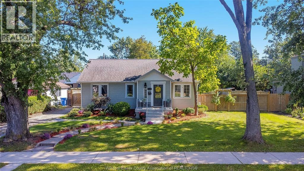 2484 Westminster Boulevard, Windsor, ON, N8T 1Y1