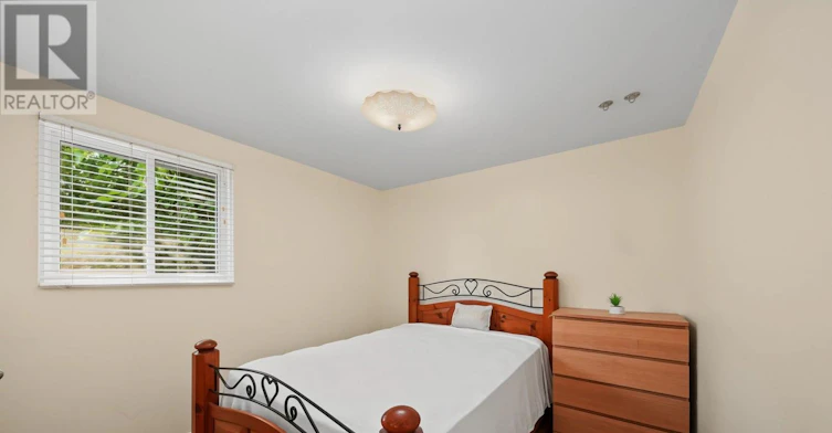 166 Collings Avenue, Bradford West Gwillimbury, ON, L3Z 1W1 - 10