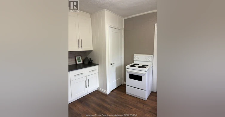 1304 Bedell, Tecumseh, ON, N8N 2A7 - 9
