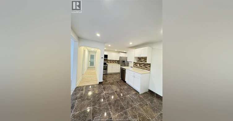 A-2509 Rossini Boulevard, Windsor, ON, N8W 4R2 - 4