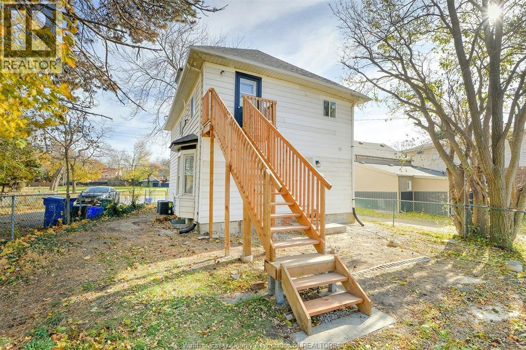 LOWER-3076 Sandwich, Windsor, ON, N9C 1A4 - 17