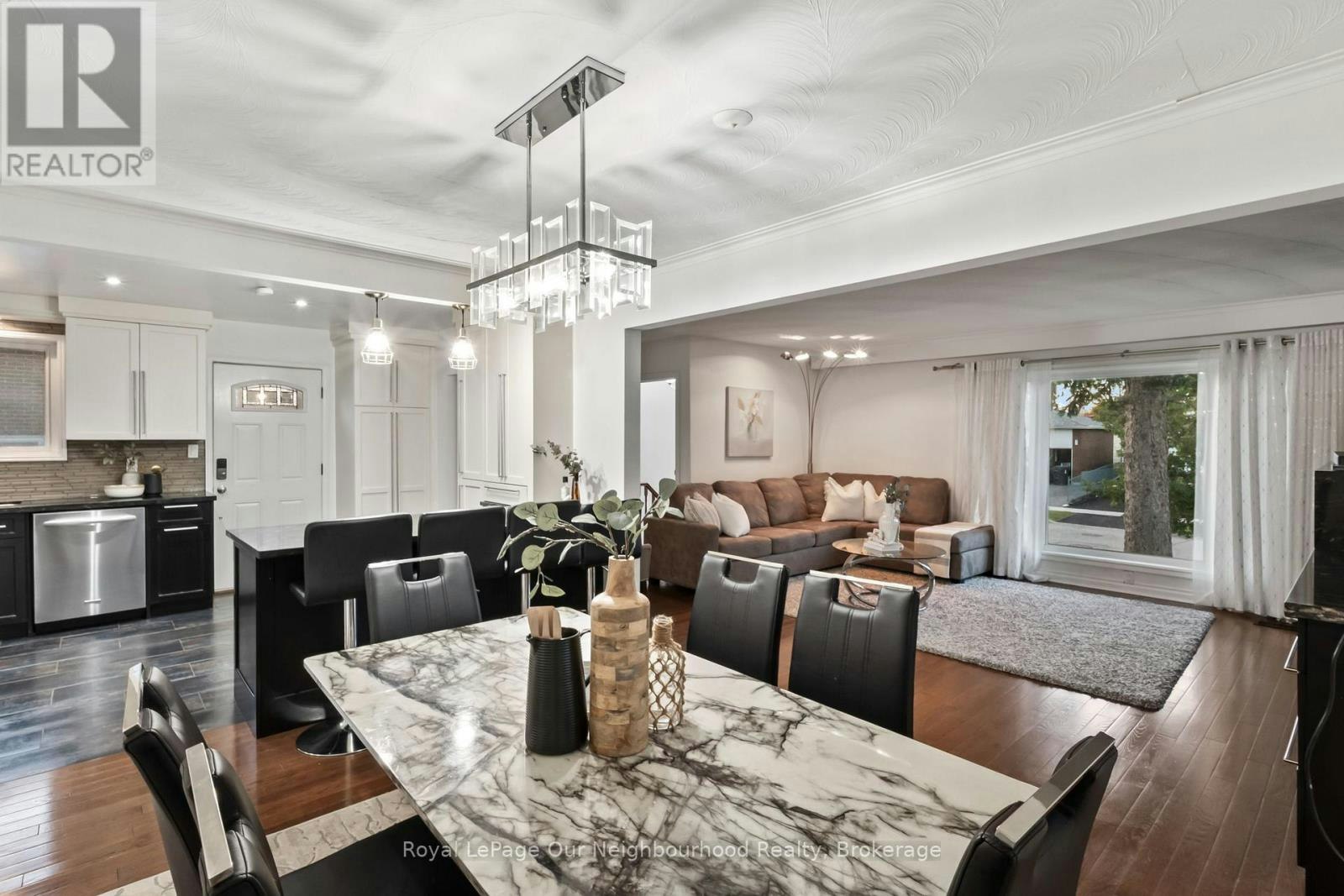 45 Chipper Crescent, Toronto, ON, M1K 4R4
