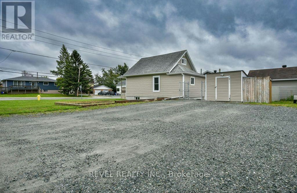 583 Maclean Drive, Timmins, ON, P4N 4W9