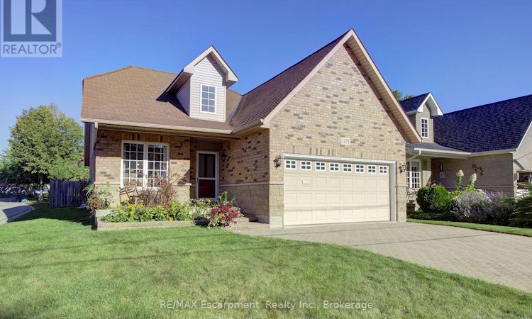 1175 Bellview Crescent