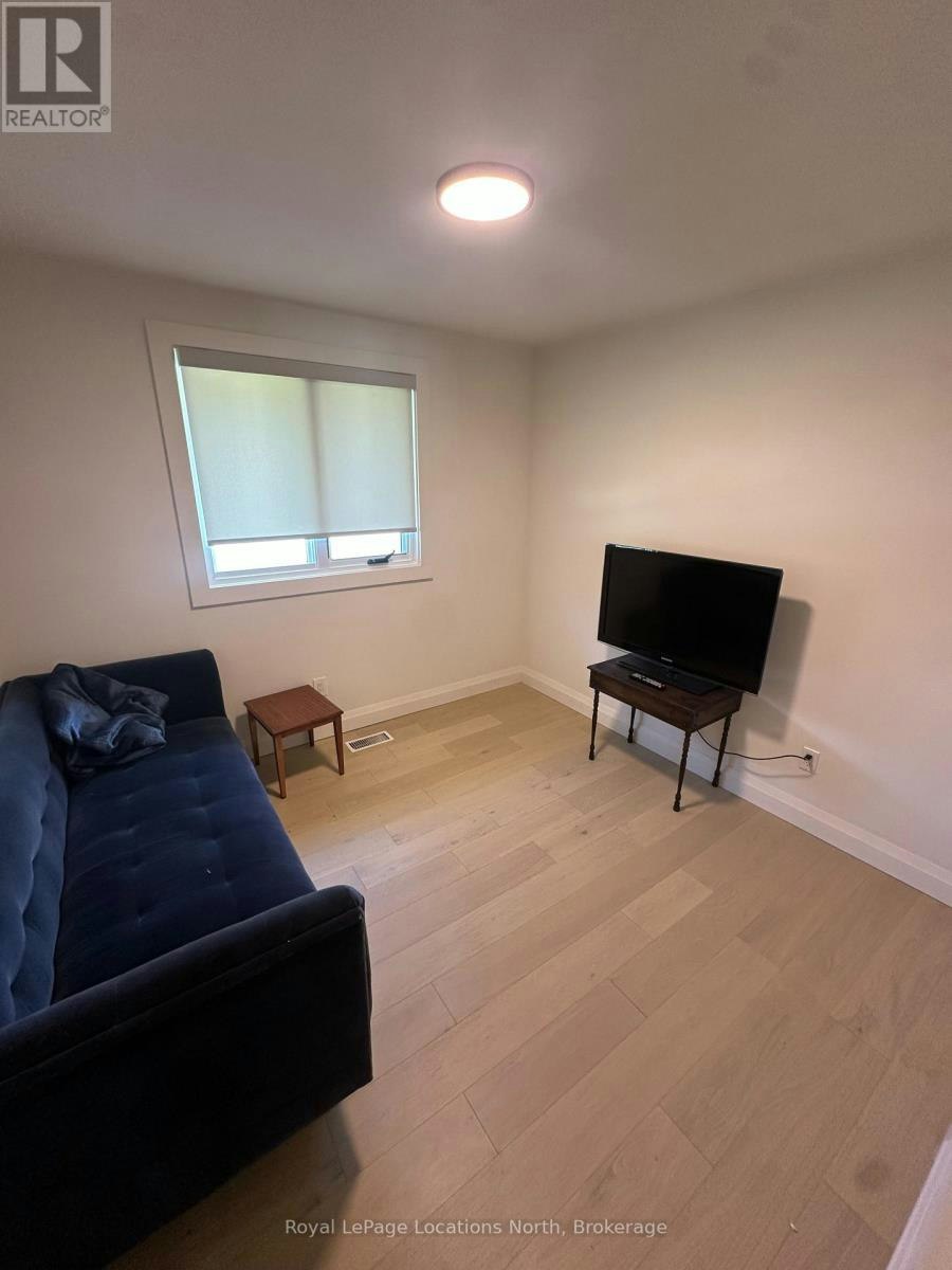 642 Oak Street, Collingwood, ON, L9Y 2Z8 - 8