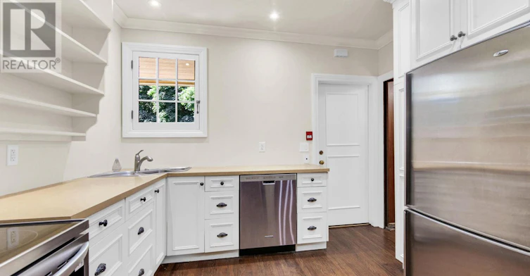 2ND FLOOR-113 Chaplin Crescent, Toronto, ON, M5P 1A6 - 12