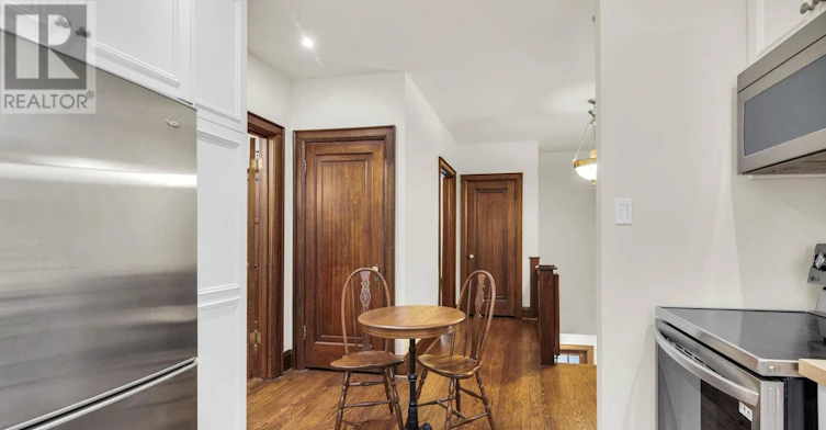 2ND FLOOR-113 Chaplin Crescent, Toronto, ON, M5P 1A6 - 19