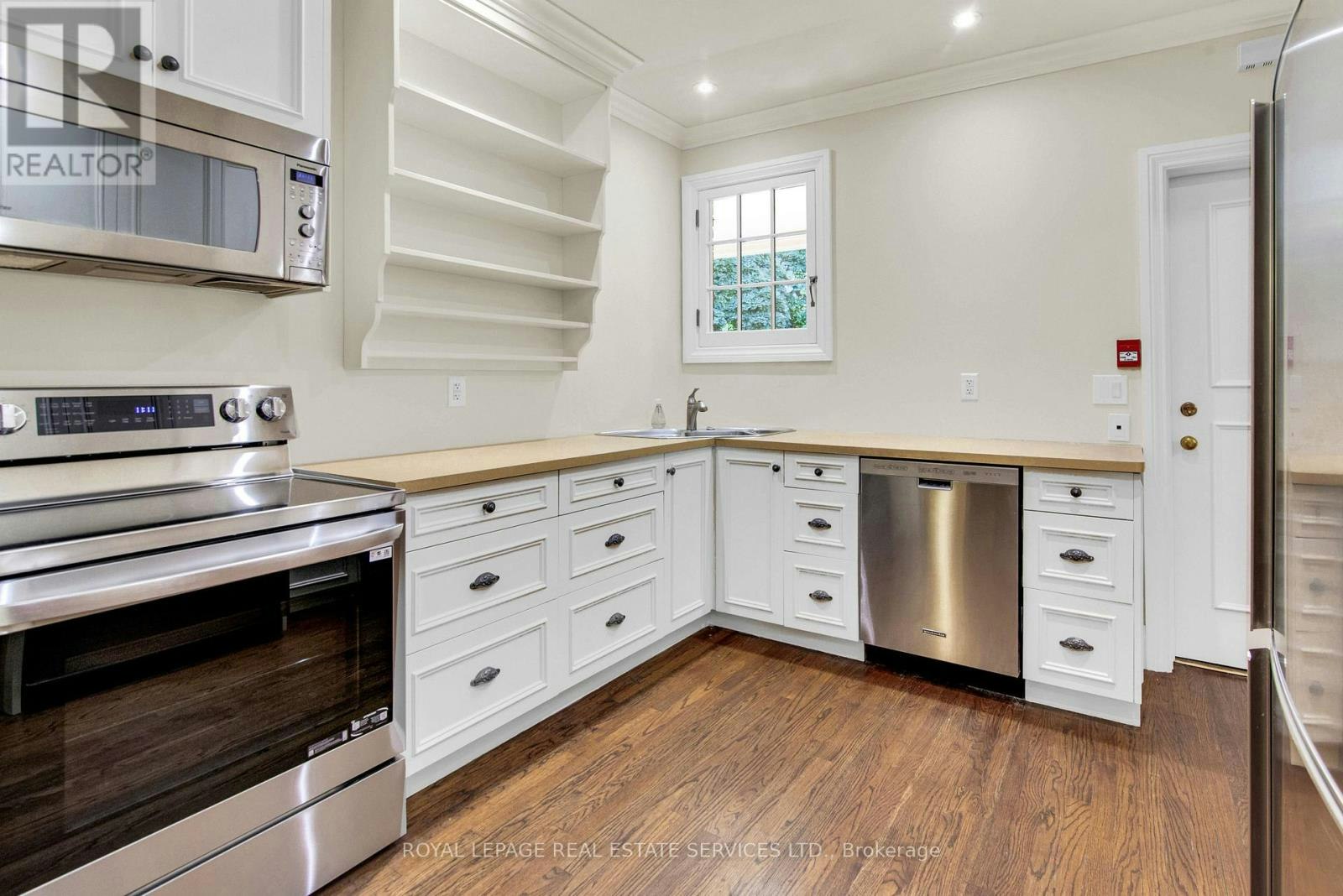 2ND FLOOR-113 Chaplin Crescent, Toronto, ON, M5P 1A6 - 13