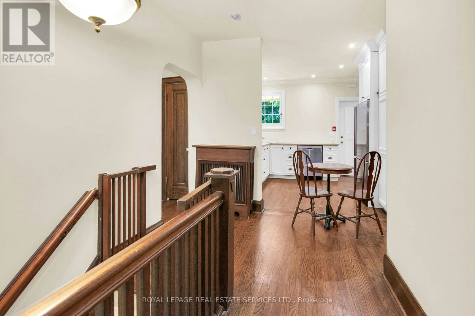 2ND FLOOR-113 Chaplin Crescent, Toronto, ON, M5P 1A6 - 11