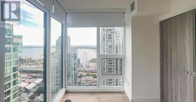 3205-1 Concord Cityplace Way, Toronto, ON, M5V 0X3 - 8