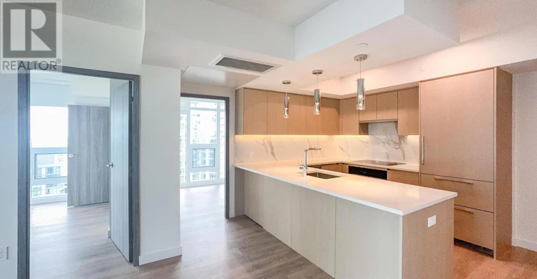 3205-1 Concord Cityplace Way, Toronto, ON, M5V 0X3 - 2