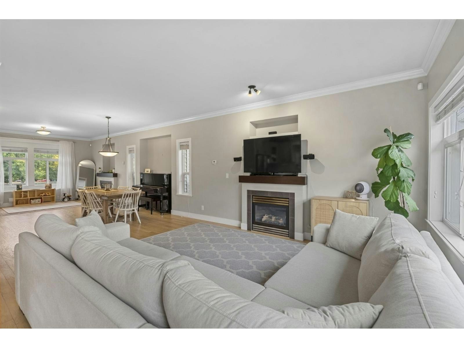 6679 193 Street - 3