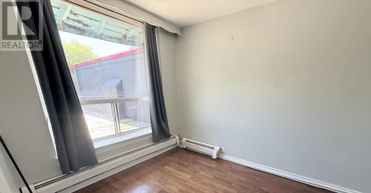 2-611 Danforth Avenue, Toronto, ON, M4K 1R2 - 3