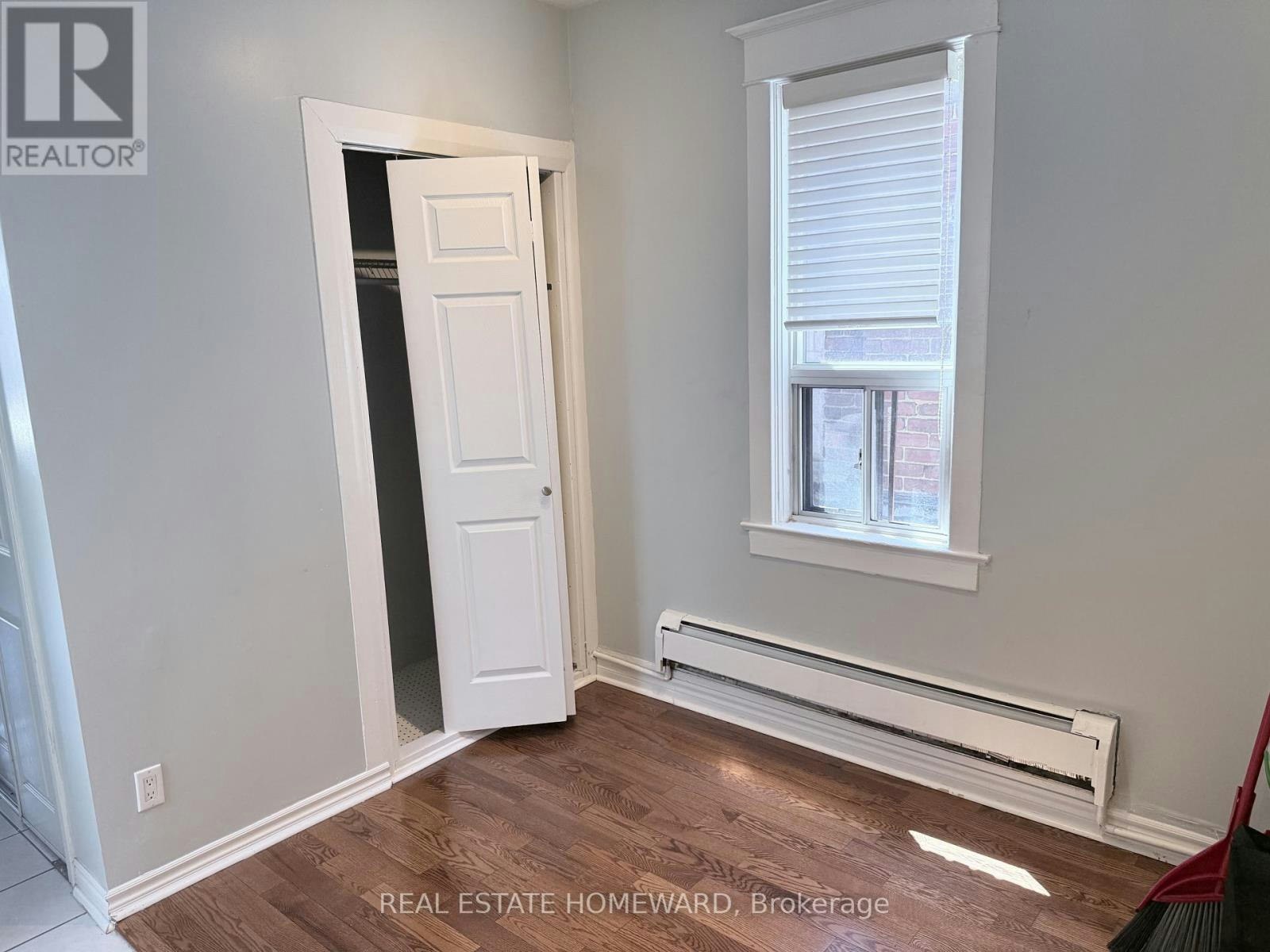2-611 Danforth Avenue, Toronto, ON, M4K 1R2 - 4