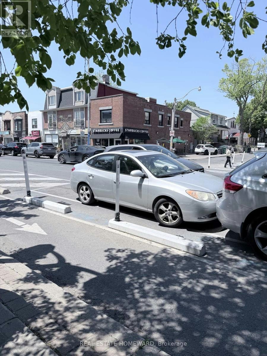 2-611 Danforth Avenue, Toronto, ON, M4K 1R2