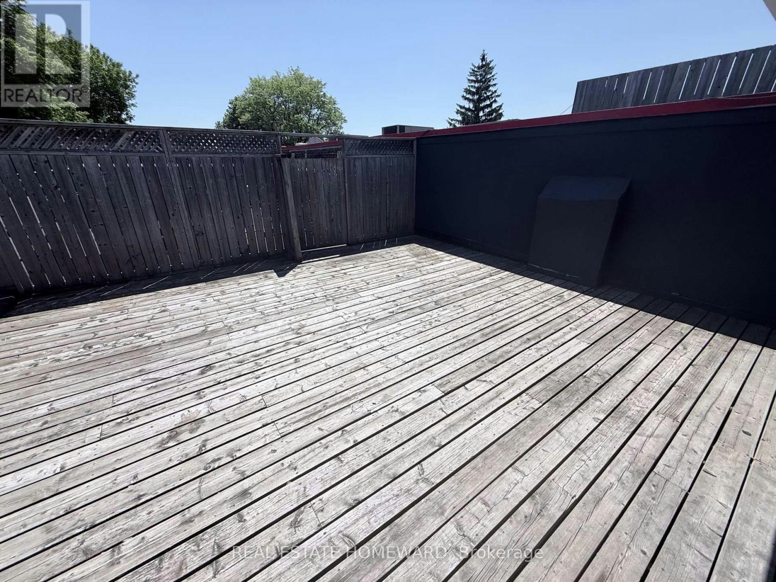 2-611 Danforth Avenue, Toronto, ON, M4K 1R2 - 9