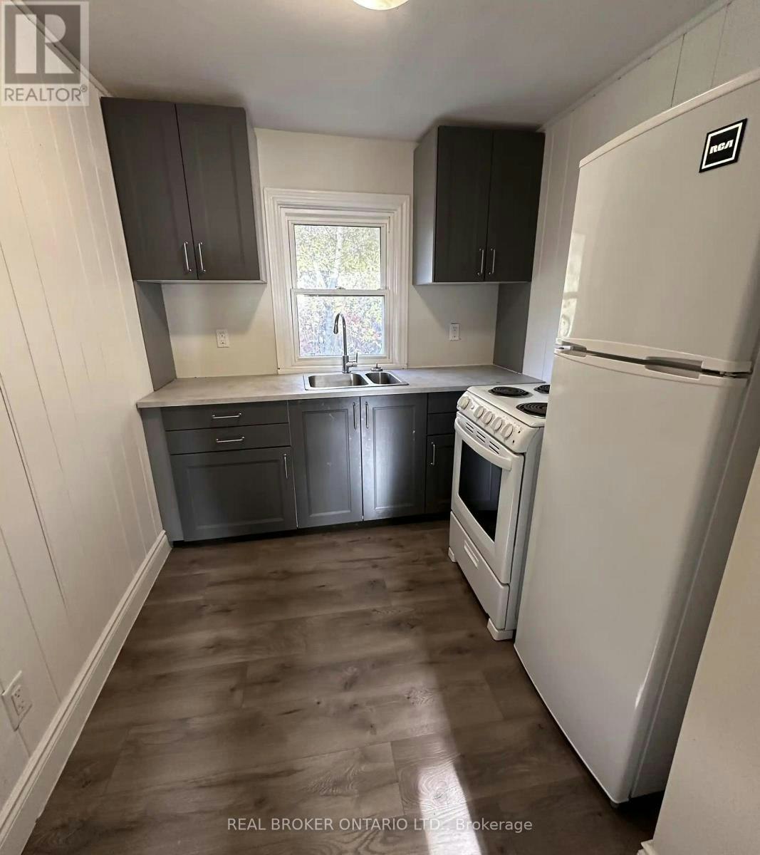 123 Henry Street, Barrie, ON, L4N 1E2 - 2